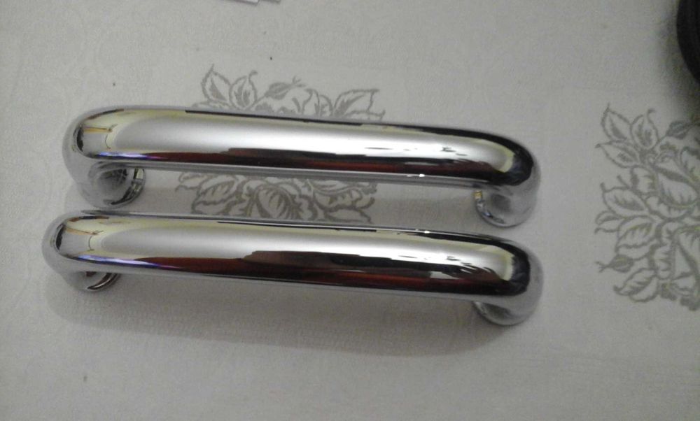 Puxador cromado em latão