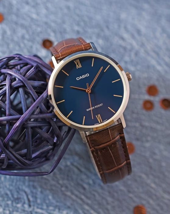 zegarek damski casio ltp-vt01l-2b2udf (zd595a)