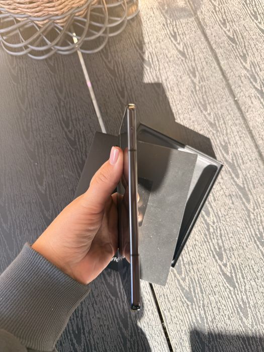 Samsung Galaxy Fold 5 F946B