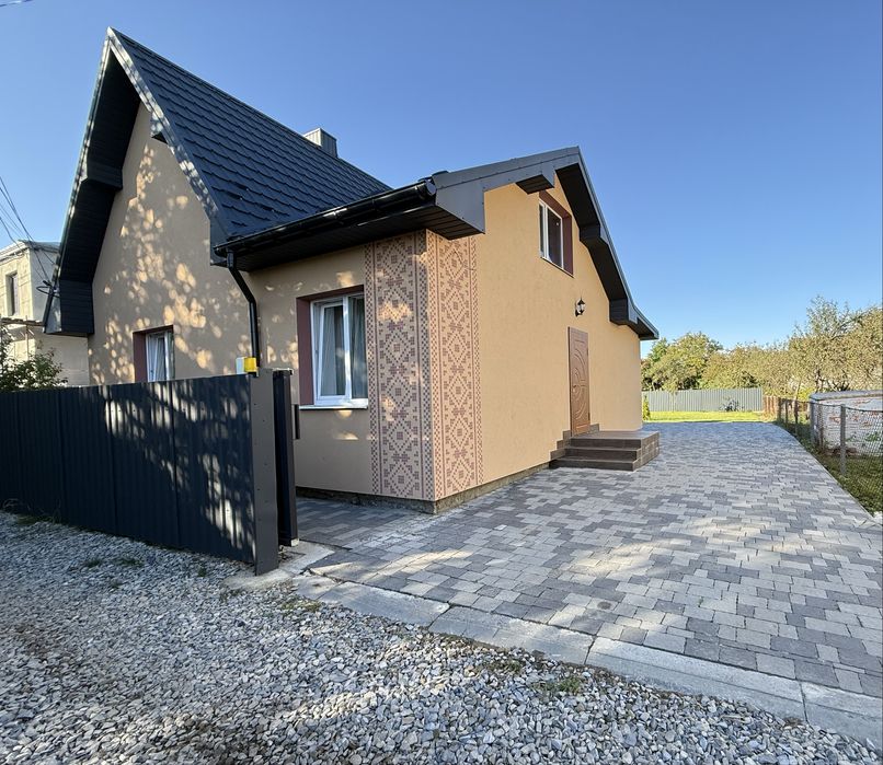 Сучасний новий будинок у передмісті! Продаж