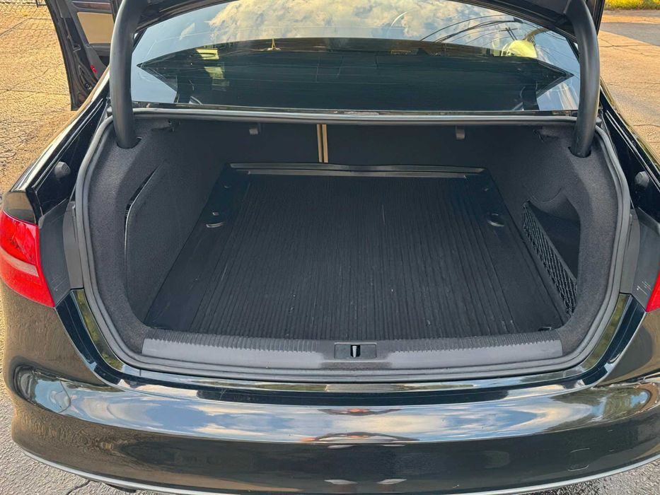 Audi A4 quattro Premium Plus      2014