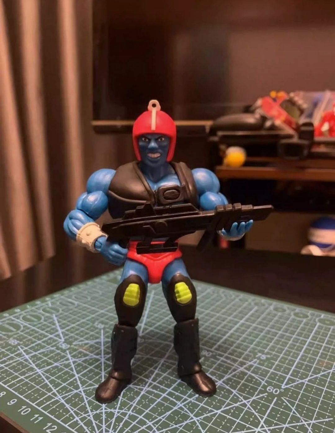 Kronis Motu Origins Mattel