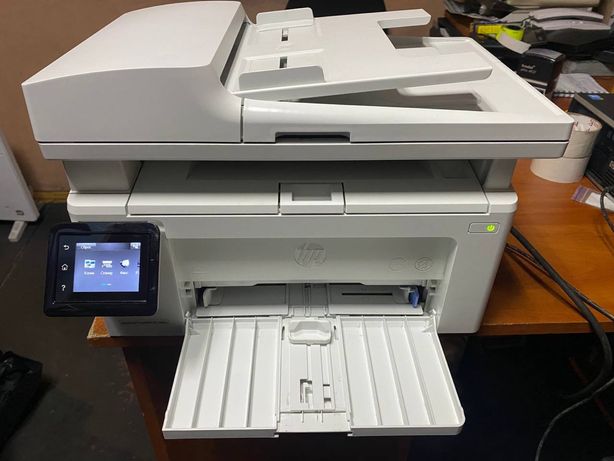 Лазерный принтер, МФУ 3в1 HP LaserJet Pro M130fw с Wifi.