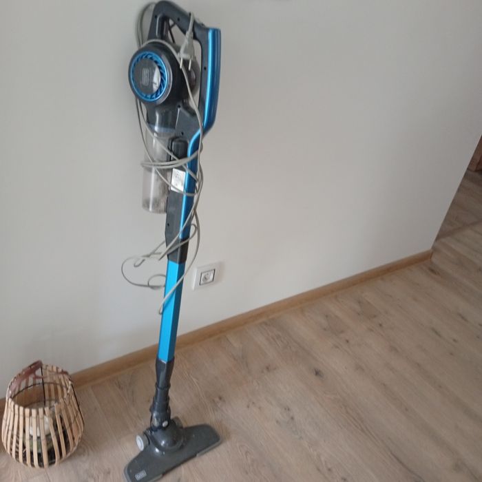Odkurzacz pionowy Black+Decker BXVMS600E niebieski