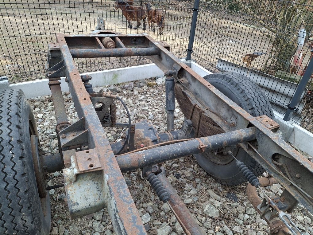 Samochód ciężarowy Robur 4x4