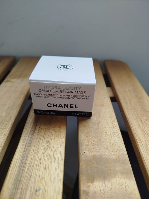 Chanel Camélia repair mask
