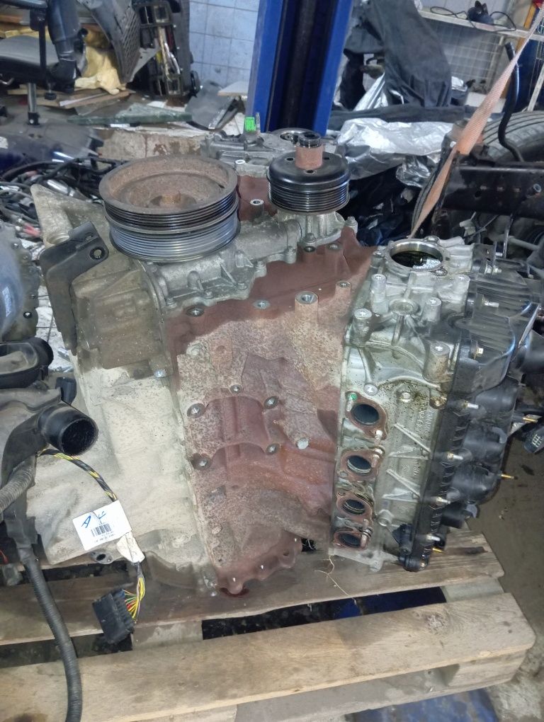 Двигун Range rover 3.6 v8 дизель