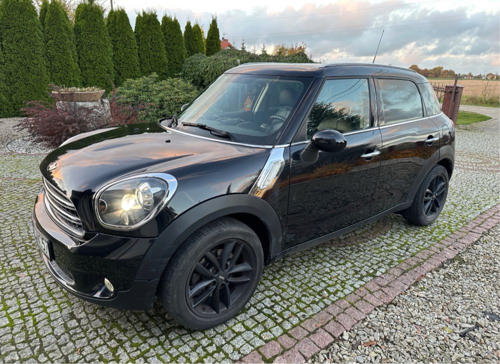 Mini Cooper Countryman 2.0 D | Automat | Panorama | 2 komplety opon