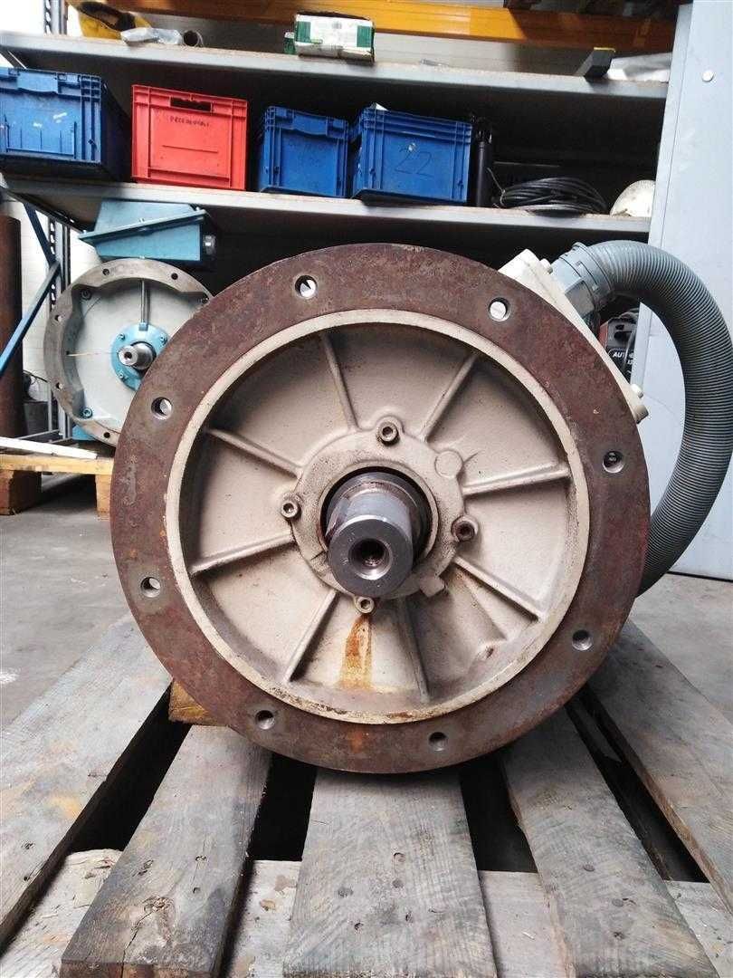 SPRAWNY!!! Silnik SIEMENS 1LG6 259-2ZZ91-Z, 250M 90kW 2975 rpm S007512