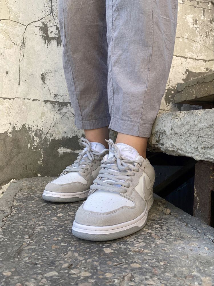 Кросівки Жіночі Nike Dunk Low White/Grey 36-41 Хіт Lux Без передоплати