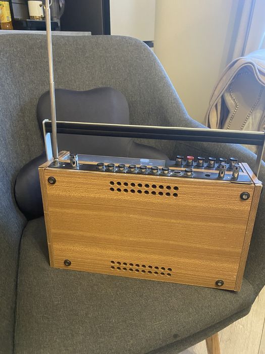 Retro magnetofon z radiem duży vintage