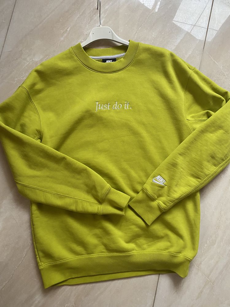 Piękna, oryginalna bluza młodzieżowa-XS/S-Nike