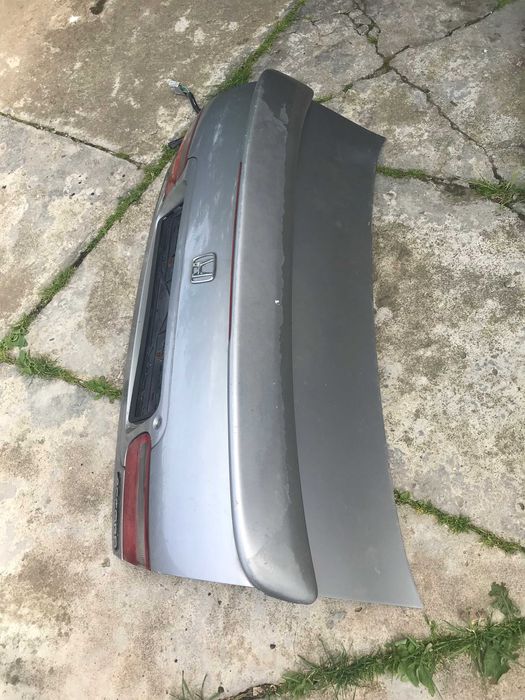 Honda accord cc7 2,3 бензин/ задня кришка  /