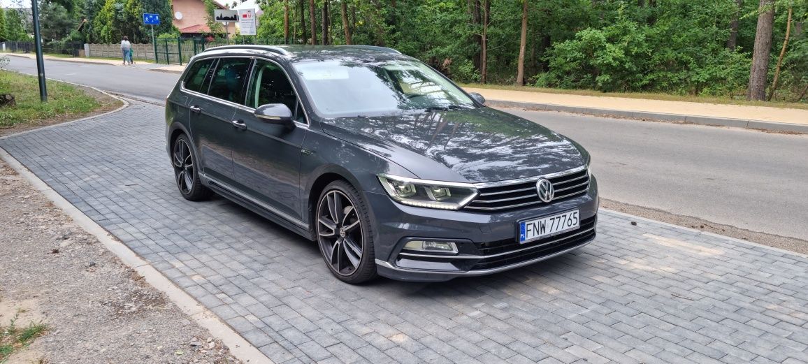 Vw Passat R-line z 2016r 1.6Tdi Virtual Licznik AndroidAuto Full Led