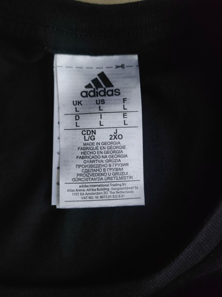 świetny t-shirt ADIDAS  L/XL jedyny taki