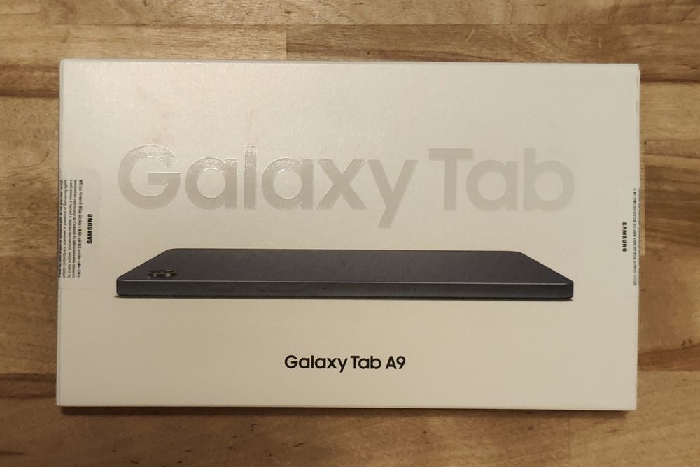 Tablet Samsung Galaxy Tab A9 (SM-X110) 8,7" 8GB/128GB Navy (niebieski)