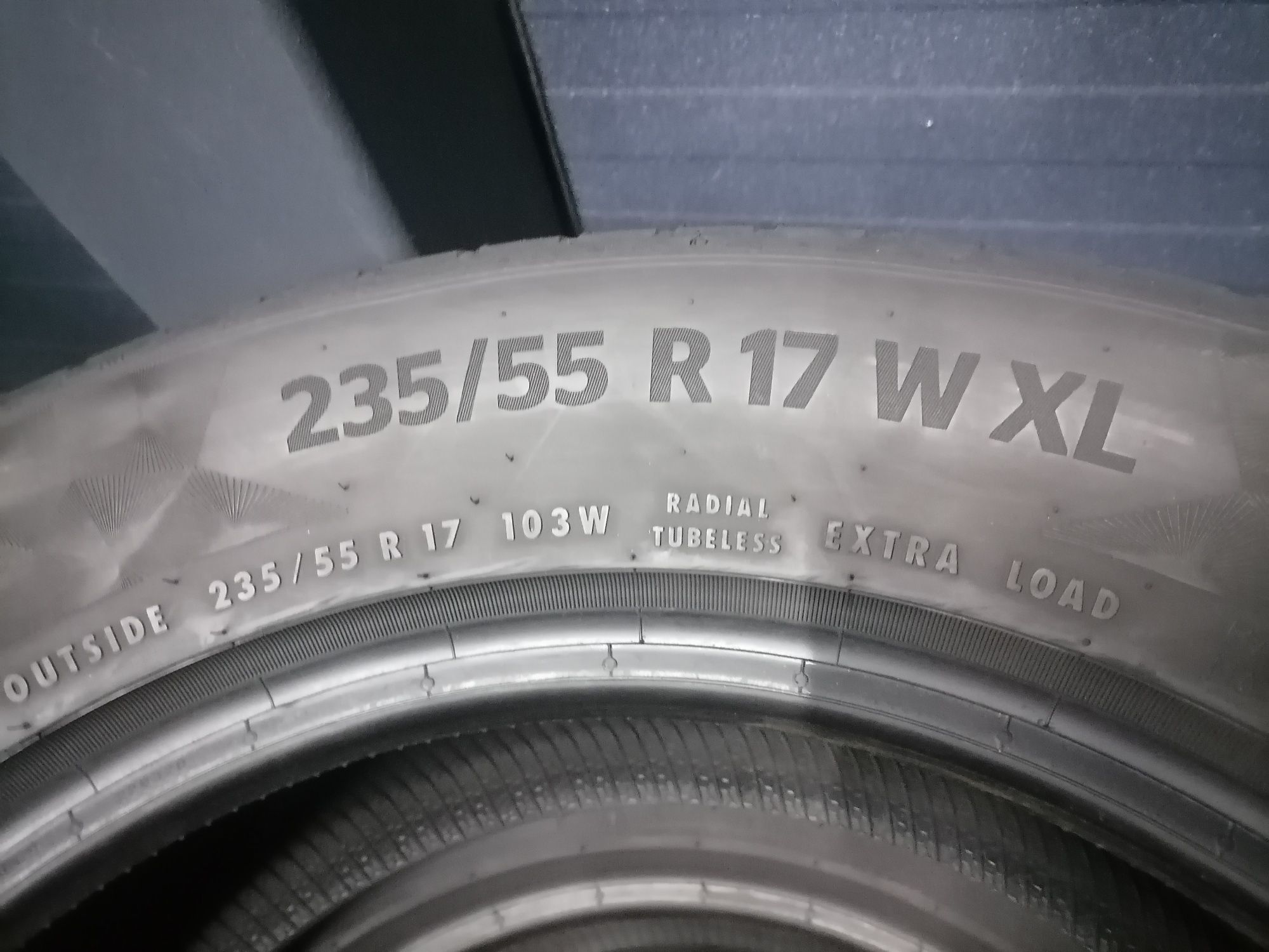 Літні Шини БВ 235/55 R17 CONTINENTAL Premium Contact 6 Склад