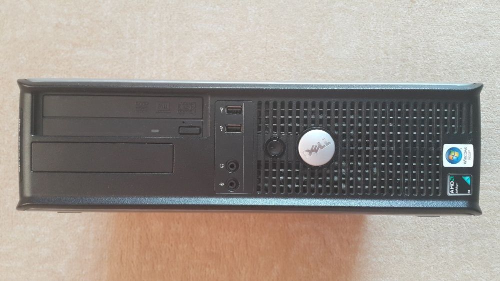 Komputer stacjonarny firmy DELL + WiFi adapter