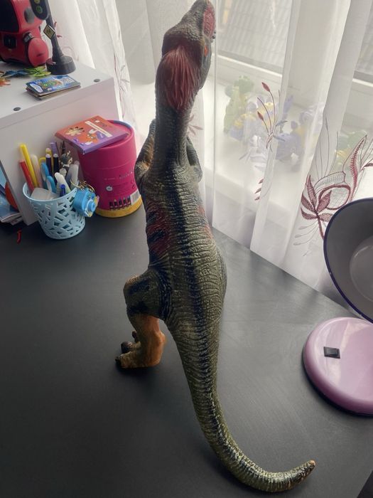 Динозав в гарному стані