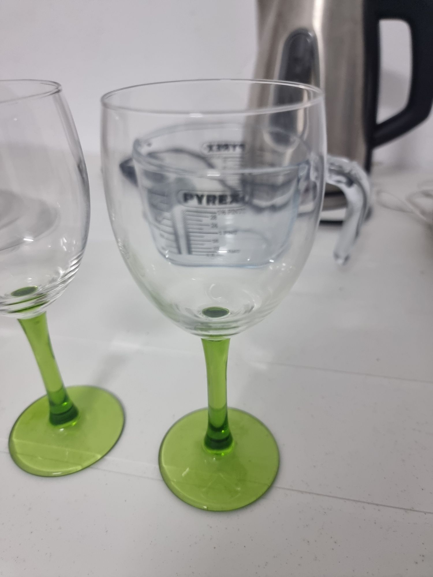 3 copos de vinho
