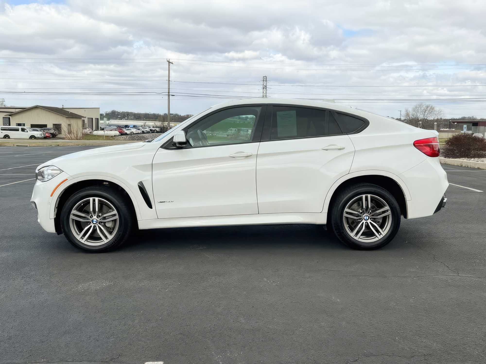 2018 BMW X6 xDrive50i