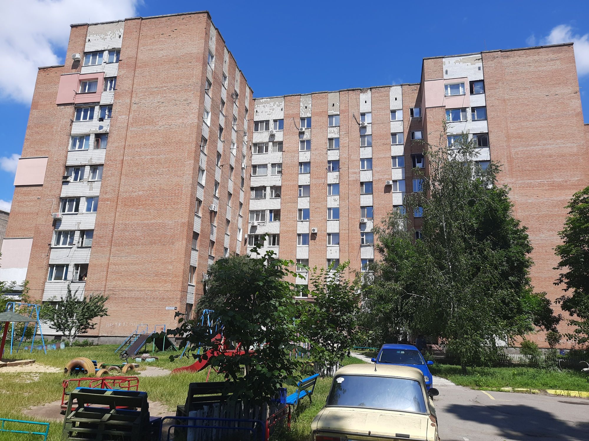 Продам 1 кімнатну квартиру 31м2,вул.Решетилівська