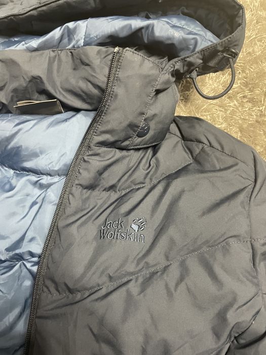 Jack Wolfskin оригінал пуховик жіночий