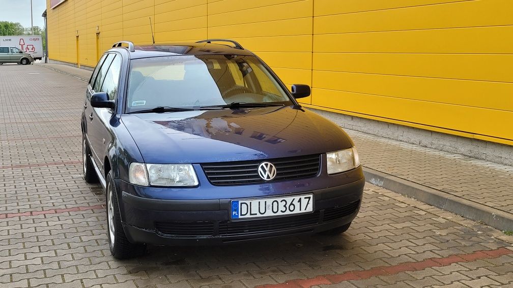 Volkswagen Passat B5 Kombi 1.6 Benzyna 1-właściciel nowe Opony LUBIN