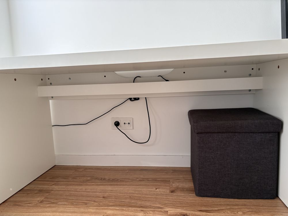 Biurko białe MALM ikea