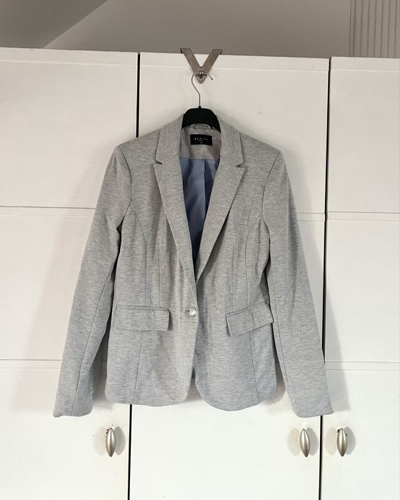 Mohito szara marynarka elegancka rozmiar S klasyczny fason do pracy