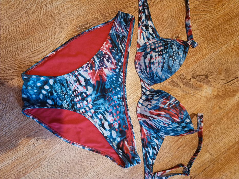 Strój kąpielowy dwuczęściowy Esotiq regulowany pod biustem