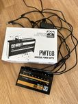 Palmer PWT 08 MK2 - Universal 8-Outlet Pedalboard Power Supply