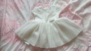 Biała sukienka dla dziewczynki 6 miesięcy chrzest wesele
