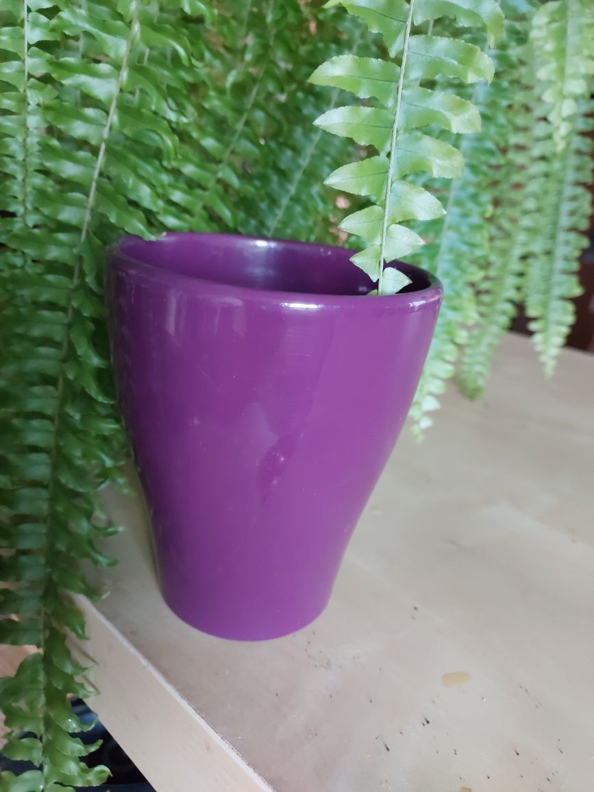 Osłonka na doniczkę doniczka ceramiczna fiolet mała