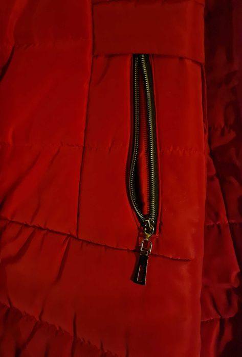 Czerowna kurtka zimowa