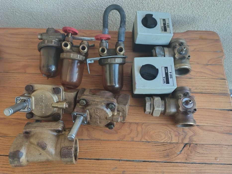 Zawór trójdrożny DN32 i 25 z napędem