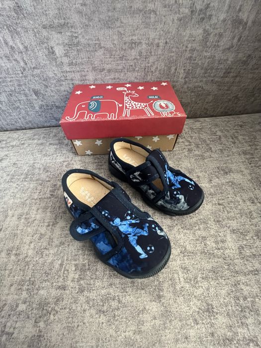 Текстильні тапки для хлопчика в садок 24 розмір 15 см weestep