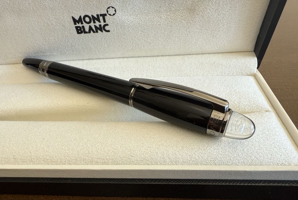 Caneta-tinteiro Montblanc Starwalker Resina