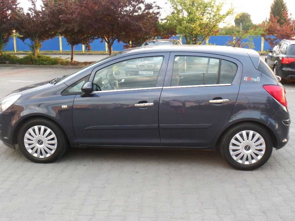 OPEL CORSA 1.2 BEN/GAZ , 5- drzwi , pakiet CHROM, KLIMA - bdb
