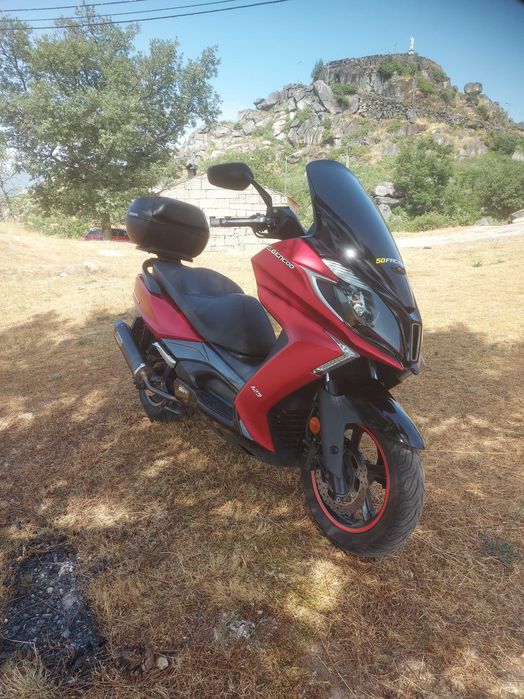 Maxi scooter kymco super dink 125cc
