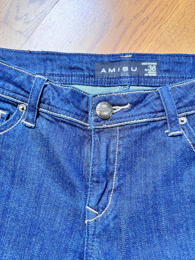 Amisu. Jeansowe spodnie rybaczki. Nowe