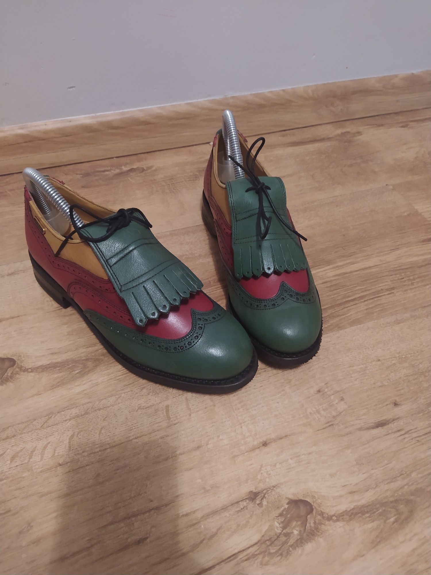 Ekskluzywne buty do golfa Mc Lean. Rozmiar 39