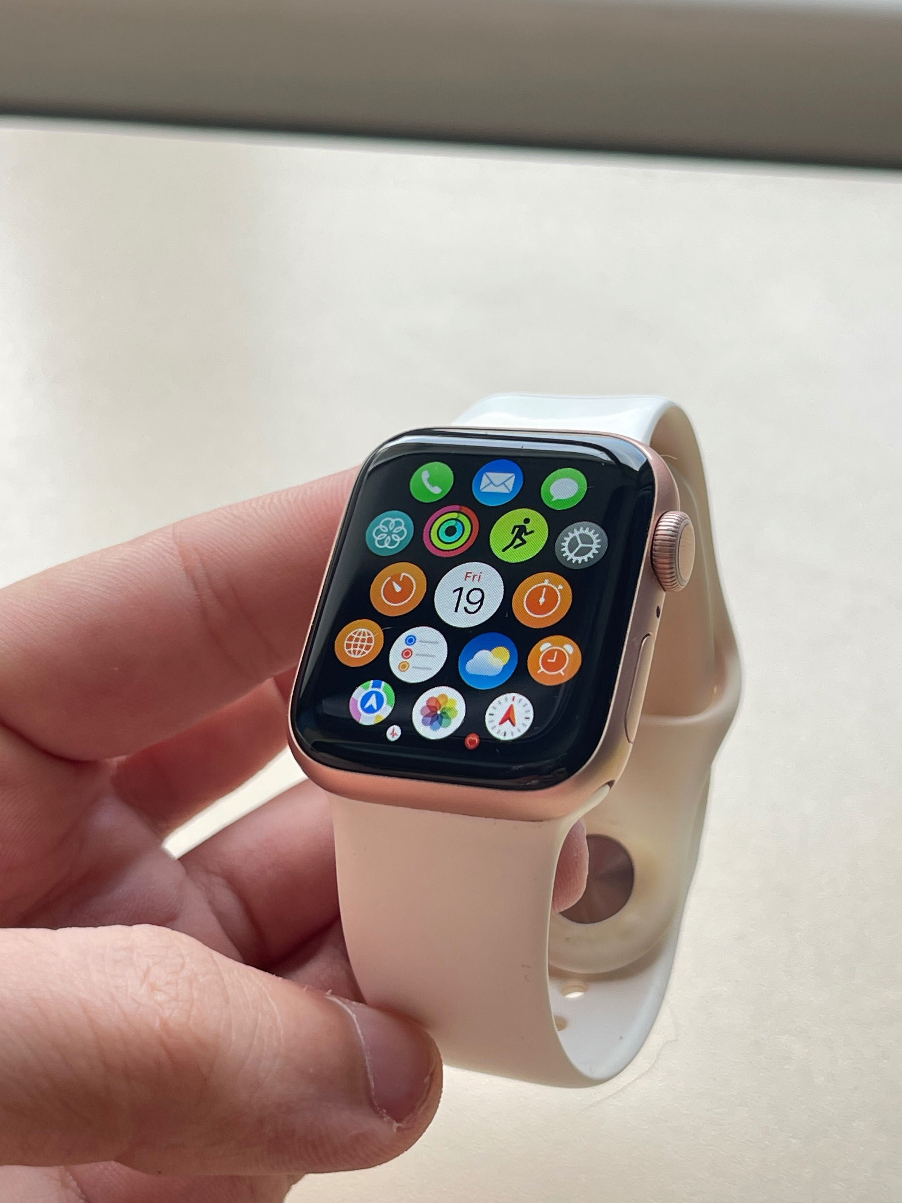 Apple Watch 5 40mm | в хорошому стані