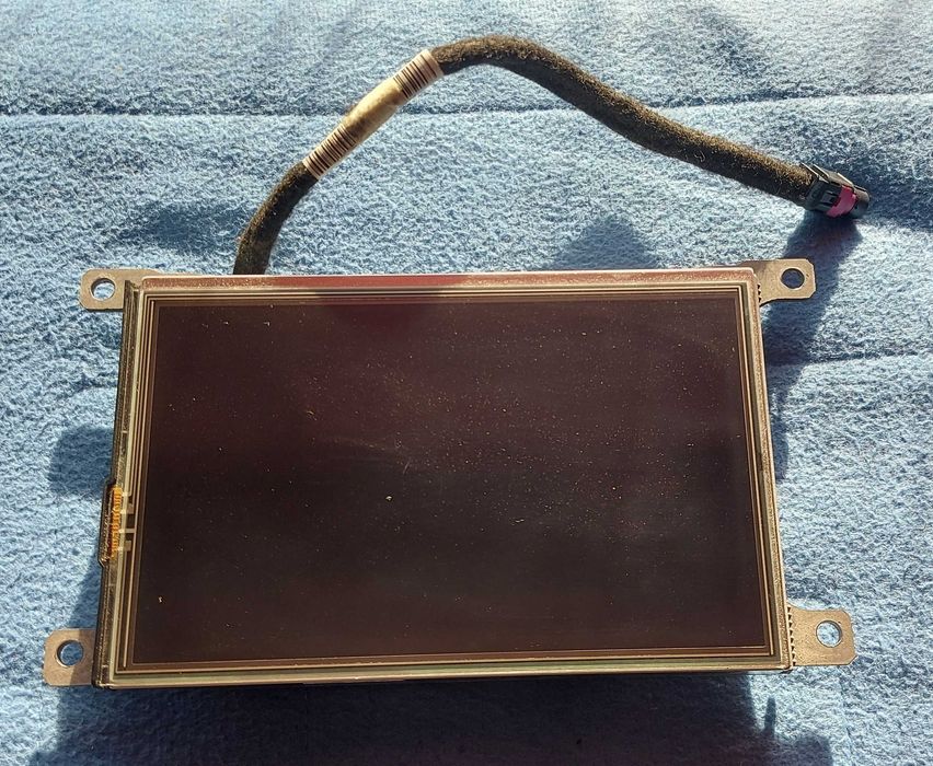 Магнітола з дісплеєм / навігація / телематіка SMEG+ до Peugeot 508.