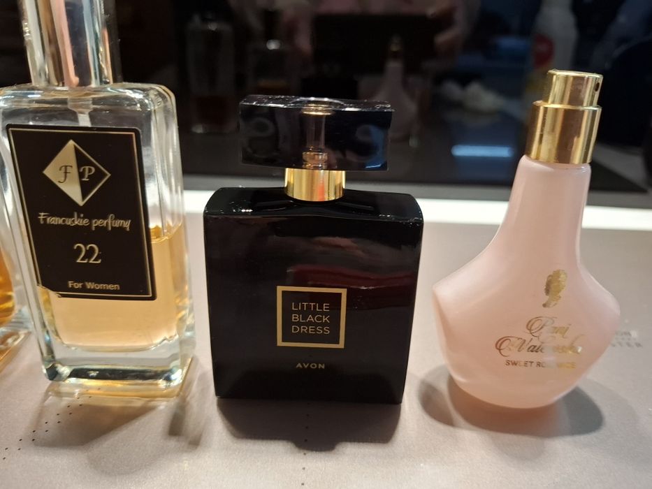 Zestaw 6 perfum damskich, Avon, Pani Walewska, La Rive wieczorowe
