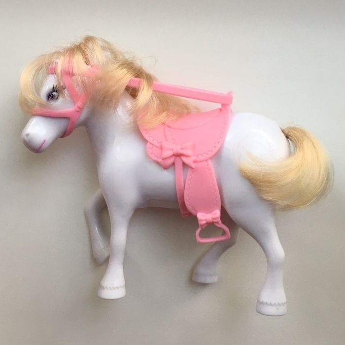 Лошадь лошадка Барби Barbie Mattel с упряжкой steffi evi horse 

лошад