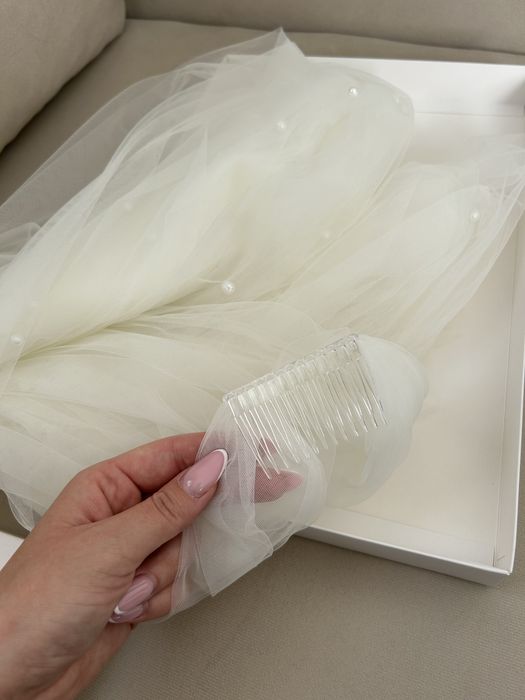 Welon ślubny Ivory z perłami 3m