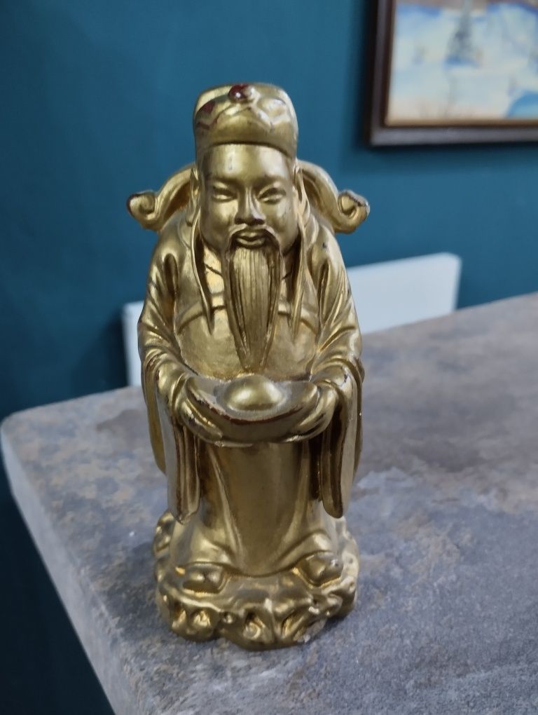 Stara figurka azjatycka mnich