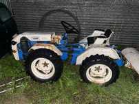 Trator Bertolini 18cv