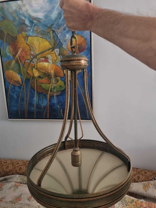 Żyrandol mosiężny